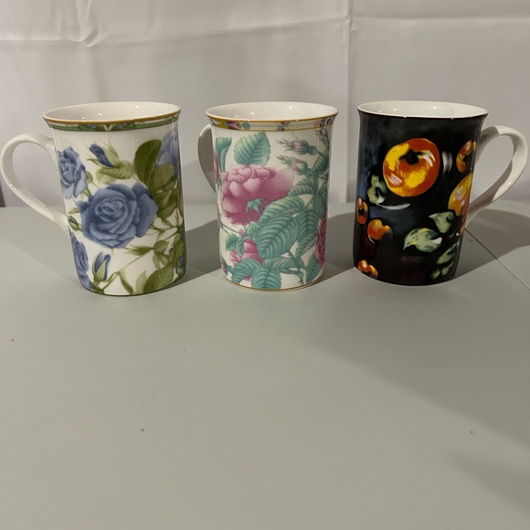 Mayfair and Jackson Bone China Mugs NWOT - Picture 1 of 10